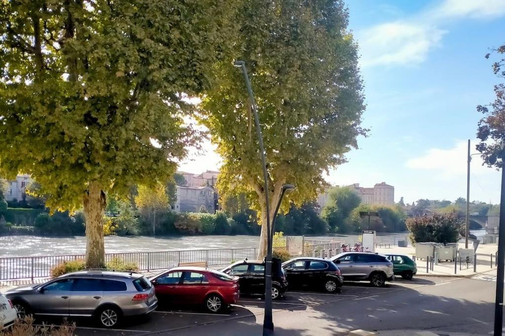 Les Quais Du Centre-Ville Romans-sur-Isere Exterior photo
